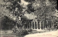 CPA Toulouse Cour du Cloitre des Augustins Musee 