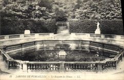 CPA Jardins de Versailles Le Bosquet des Domes 