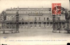 CPA Nancy Le Palais du Gouvernement et Grilles de Jean Lamour pris de la Place Carriere 