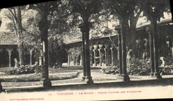 CPA Toulouse Le Musee Grand Cloitre des Augustins 