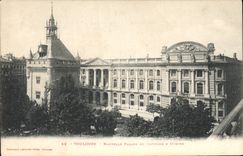 CPA Toulouse Nouvelle Facade du Capitole a Donjon 