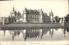 CPA Chantilly Le Chateau La Facade Nord Est 