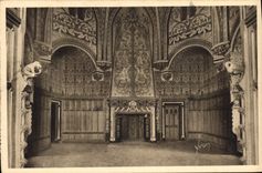 CPA Chateau de Pierrefonds Oise Une des Chambre du Chateau 