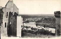 CPA Chinon Le chateau du milieu