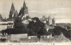 CPA Loches La Collegiale Saint Ours et la Tour Saint Antoine 