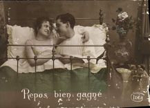 CPA Repos bien gagne Femme