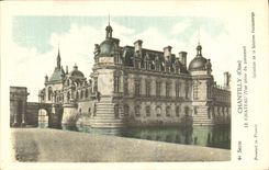 CPA Chantilly Oise le Chateau vue prise du parterre 