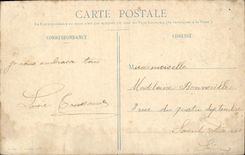 CPA Chateau de Chantilly  Oise vue sur la Cour d'Honneur 