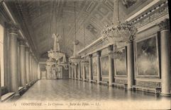 CPA Compiegne le Chateau Salle des fetes 