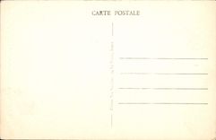 CPA Tours I et L la Cathedrale Commencee au IV siecle mise en l'etat actuel de 1170 a 1517 