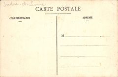 CPA Loches I et L Porche de la Collegiele Saint Ours 1180 a droite Beuitier fait d'un ancien Autel R