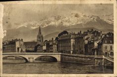 CPA La Douce France Les Alpes Grenoble les bords de l'Isere et les Alpes neigeuses 