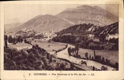 CPA Lourdes vue generale et le Pic du Jer 