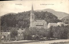 CPA Lourdes la Basilique et le Gave 
