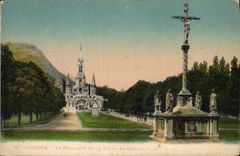 CPA Lourdes la Basilique et le Calvaire de Breton 