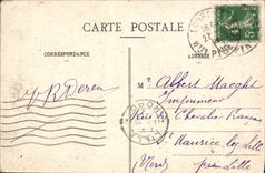 CPA Les Pyrenees Lourdes la Basilique vue de Cote 