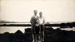 CARTE PHOTO Femme Maillot de bain