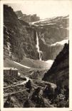 CPA Gavarnie La grande Cascade hauteur de chute et l'Hotel du Cirque 