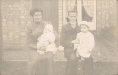 CARTE PHOTO Middlesex 1912 Enfants