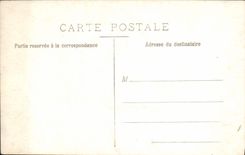 CARTE PHOTO Statue