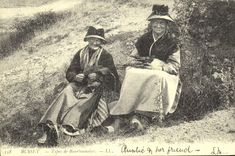 REPRO Busset Types de Bourbonnaises Folklore