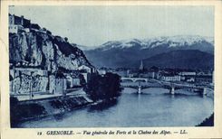 CPA Grenoble Vue generale des Forts et la Chaine des Alpes 