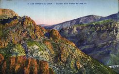 CPA Les Gorges du Loup Gourdon et le Viaduc du Loup 