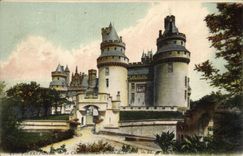 CPA Pierrefonds Le Chateau La Facade et l'entree
