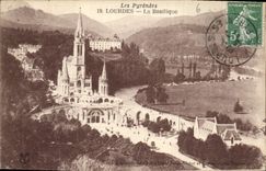 CPA Lourdes La Basilique 