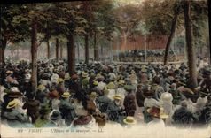 CPA Vichy L'Heure de la Musique 