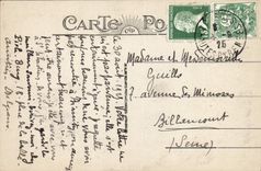 CPA Lourdes La Basilique et la Vierge couronnee 