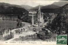 CPA Lourdes La Basilique Vue Plongeante 