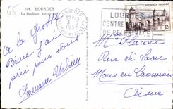 CPA Lourdes La Basilique vue de cote 