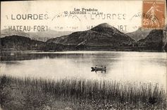 CPA Les Pyrenees Lourdes Le Lac 