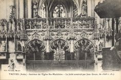 CPA Troyes Aube Interieur de l'Eglise Ste Madeleine 