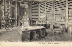 CPA Compiegne Le Chateau Cabinet de Travail de Napoleon I Bibliotheque