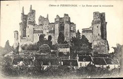 CPA Chateau de Pierrefonds Les Runes avant la restauration 