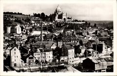 CPA Lisieux Vue generale vers la Basilique 