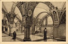 CPA La Basilique de Lisieux La Crypte Une Perspective Intericure 