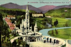 CPA Lourdes la Basilique vue du Chateau Fort 