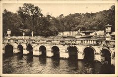 CPA La Douce Grance Nimes Gard Jardin de la Fontaine Les Bains Romains 