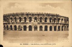CPA Nimes Les Arenes Vue exterieure 