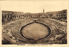 CPA Nimes Les Arenes Vue Interieure 