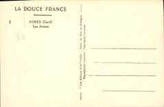 CPA La Douce France Nimes Gard Les Arenes 