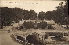 CPA Nimes Le Jardin de la Fontaine 