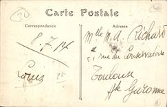 CPA Nimes La Maison Carree et le Theatre 