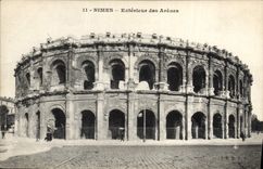 CPA Nimes exterieur des Arenes 