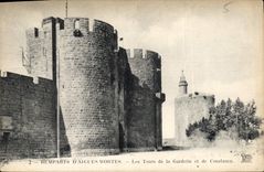 CPA Remparts d'Aigues Mortes les Tours de la Gardette et de Constance 