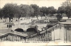 CPA Nimes Jardin de la Fontaine 