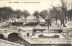 CPA Nimes le Jardin de la Fontaine 